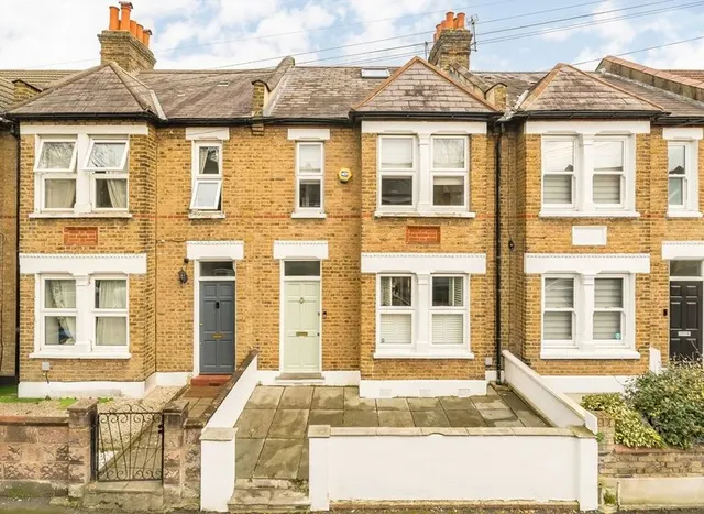 Bronson Road, West Wimbledon, SW20, photo 1