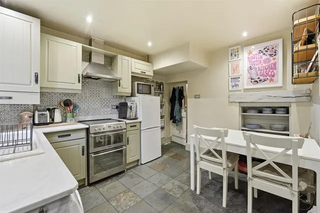 Grimshaw Lane, Bollington, SK10, photo 3