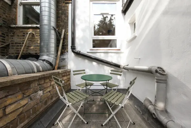 Photo 2 — Hazellville Road, Archway, N19