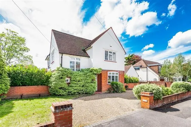 Links Road, Epsom, photo 1