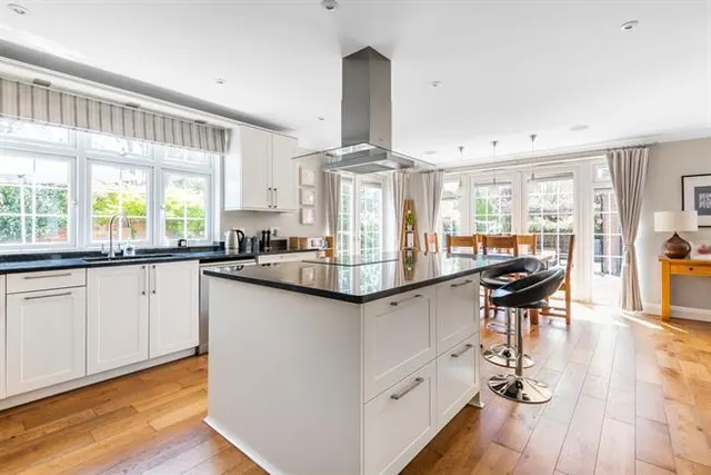 Photo 2 — Links Road, Epsom