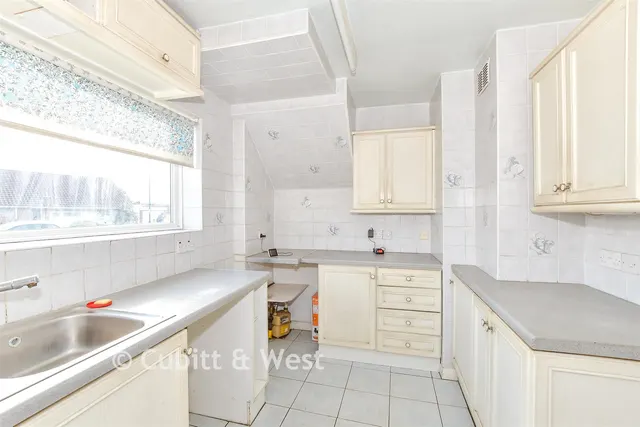 Oxford Drive, Aldwick, PO21, photo 3