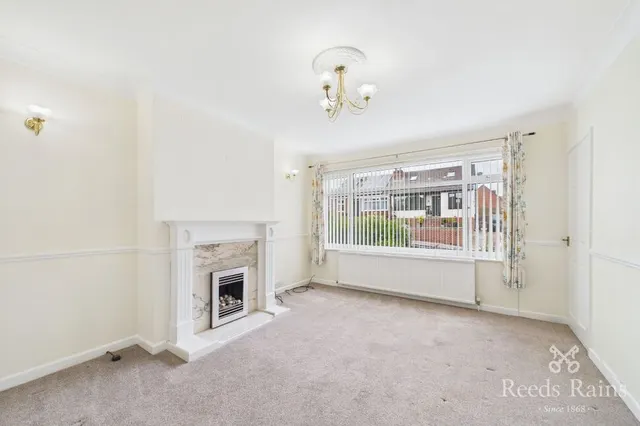 Photo 2 — Manor Farm Drive, Churwell, West Yorkshire, LS27
