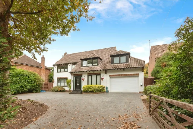 Old Bisley Road, Frimley, GU16, photo 1