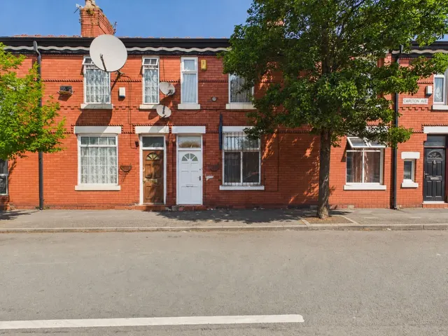 Carlton Avenue, Rusholme, M14, photo 1