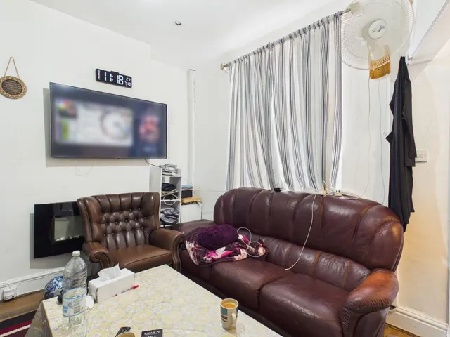 Carlton Avenue, Rusholme, M14, photo 2
