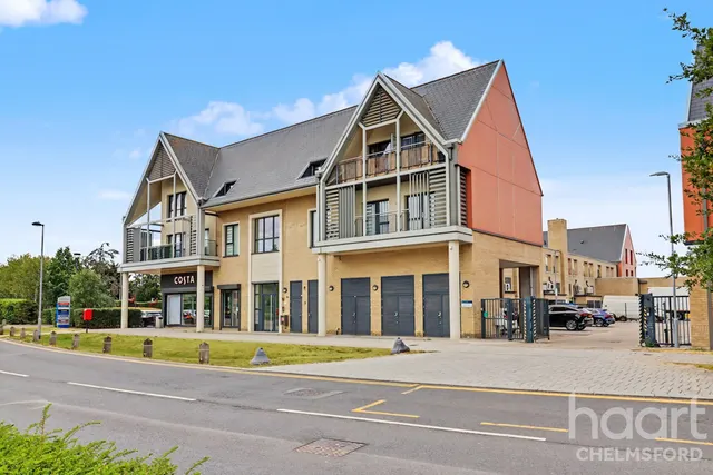 Centenary Way, Chelmsford, CM1, photo 1