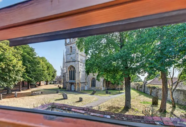 Vine Street, Evesham, WR11, photo 2