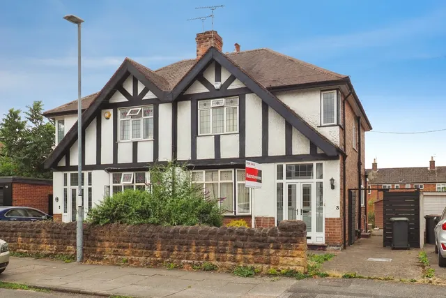Queens Drive, Beeston, Nottingham, Nottinghamshire, NG9, photo 1