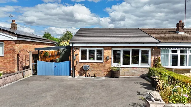 Draycott Drive, Cheadle, ST10, photo 1