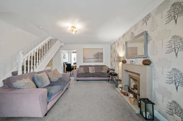 Photo 2 — Allscott Way, Ashton-In-Makerfield, Wigan, Wigan, WN4 8PL