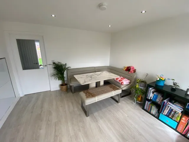 White Oak Road, Rugby, CV22, photo 2