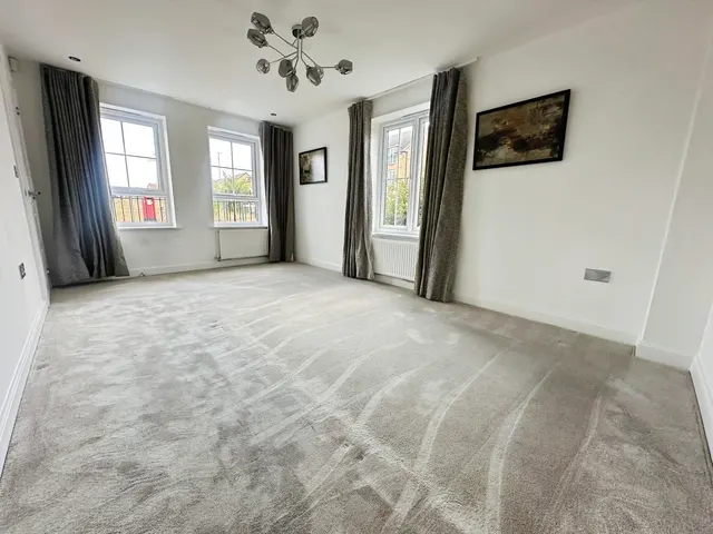 Butcher Drive, Huntingdon, PE29, photo 3