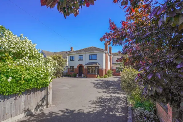 Yarmouth Road, Lowestoft, photo 1