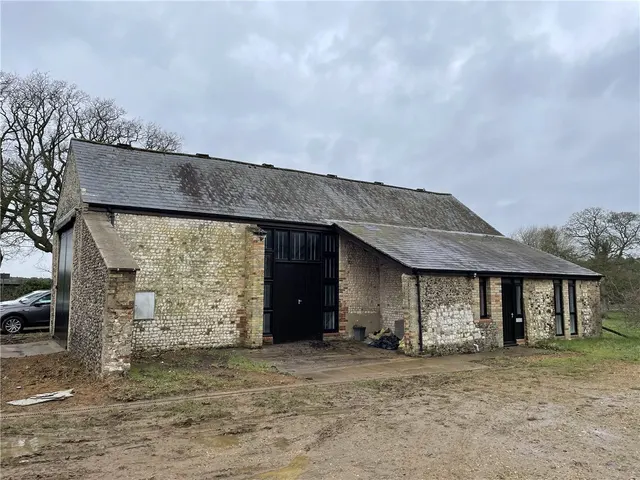 The Street, Croxton, IP24, photo 3