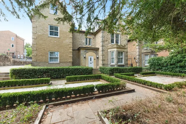 Epsom Road, Guildford, GU1, photo 1
