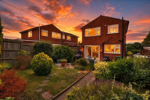 Tiverton Road, Loughborough, LE11, photo 1