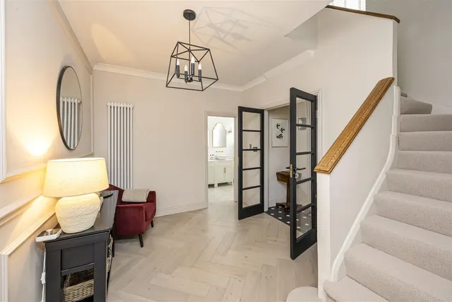 Photo 3 — Sea Lane, Goring-By-Sea, Worthing