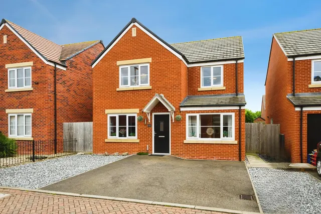 Fairhaven Peterborough, PE7, photo 1