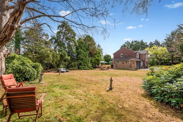 Church Lane, Barnham, PO22, photo 2