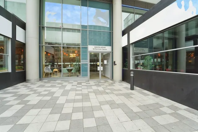 Mortimer Square, The Hub, MK9, photo 2