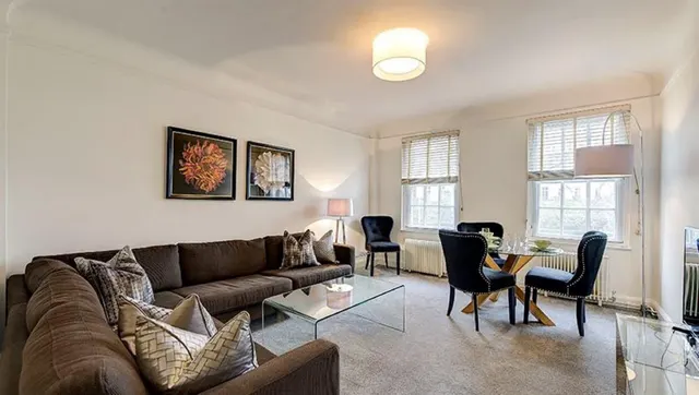 Pelham Court, South Kensington, photo 2