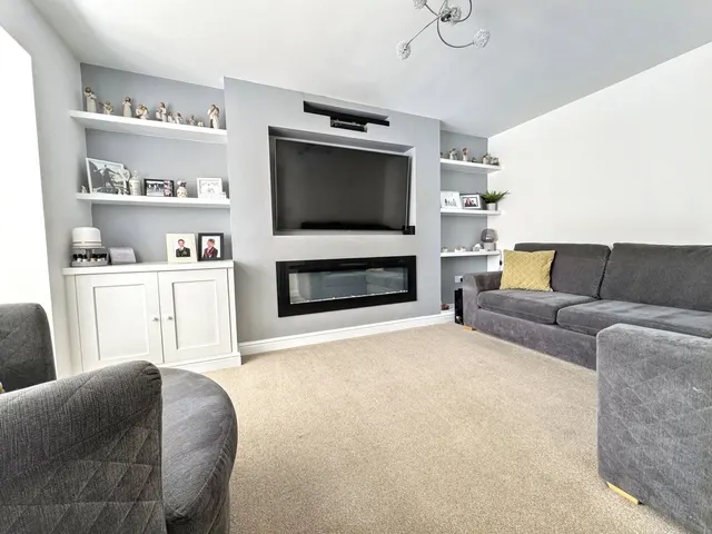 Photo 3 — Hendre Las, Abergele, Conwy, LL22 9BJ