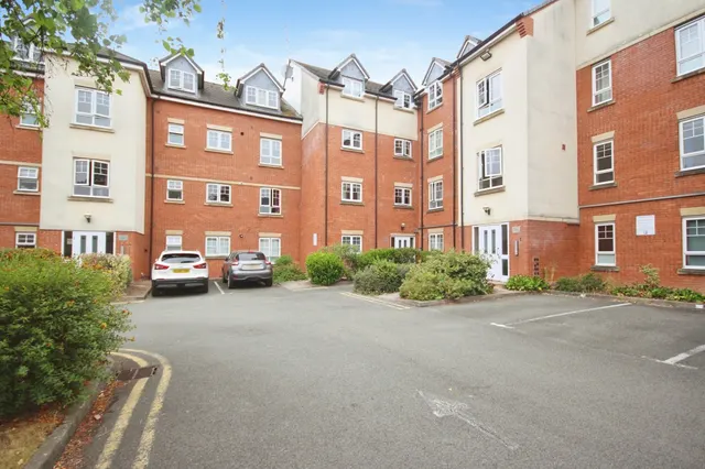 Turberville Place, Warwick, photo 1