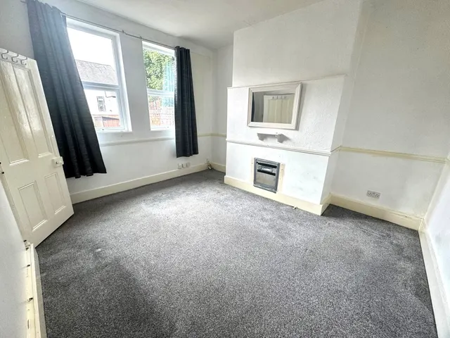 Greenbank Road, CH42, photo 2