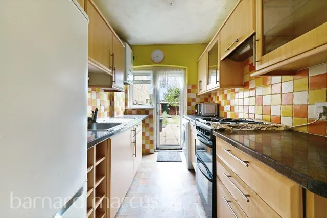Edgehill Road, Mitcham, CR4, photo 3