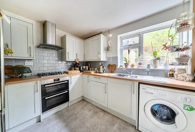 Photo 2 — Bread Street, Gloucestershire, Ruscombe, GL6 6JT