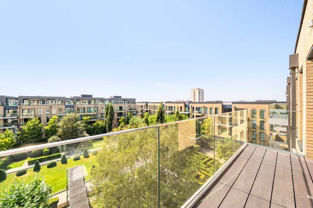 Photo 2 — 67 Westbourne Apartments, 5 Central Avenue, London