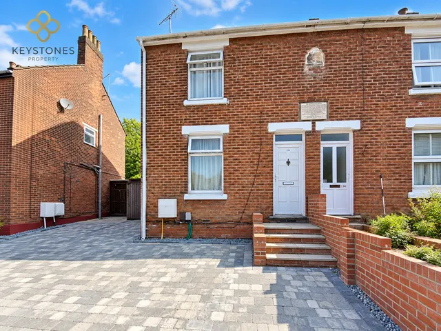 Greenstead Road, Essex, Colchester, CO1 2SN, photo 1