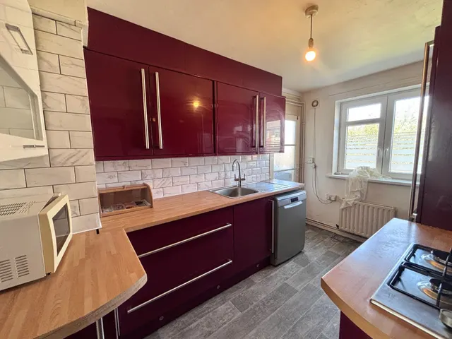 Vauxhall Grove, Hull, photo 1