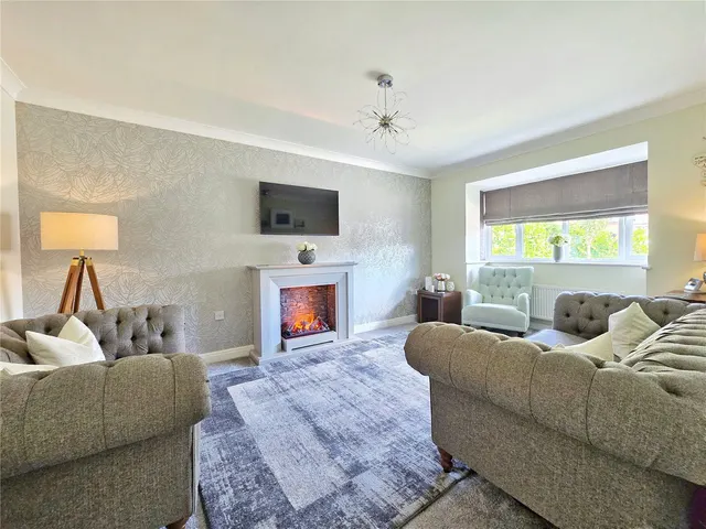 Varley Close, Bacup, OL13, photo 3