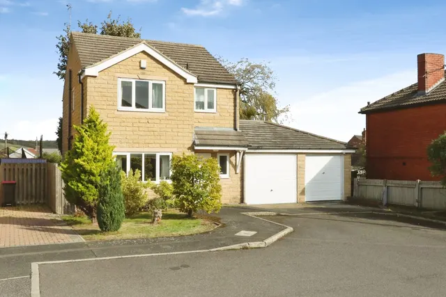 Waverley Avenue, Thurcroft, S66, photo 1