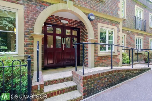 Esdaile Lane, Hoddesdon, EN11, photo 1