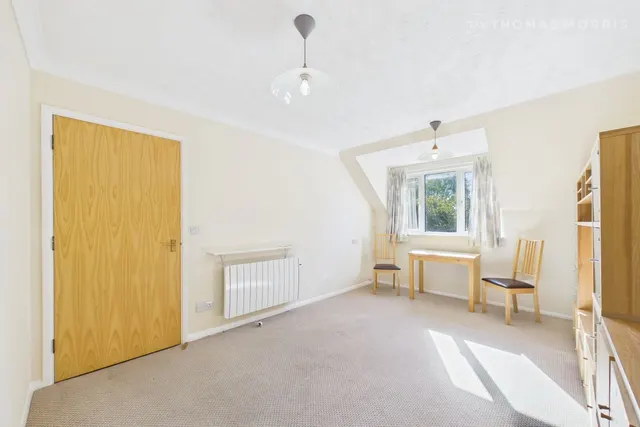 Collingwood Court, Royston, SG8, photo 2