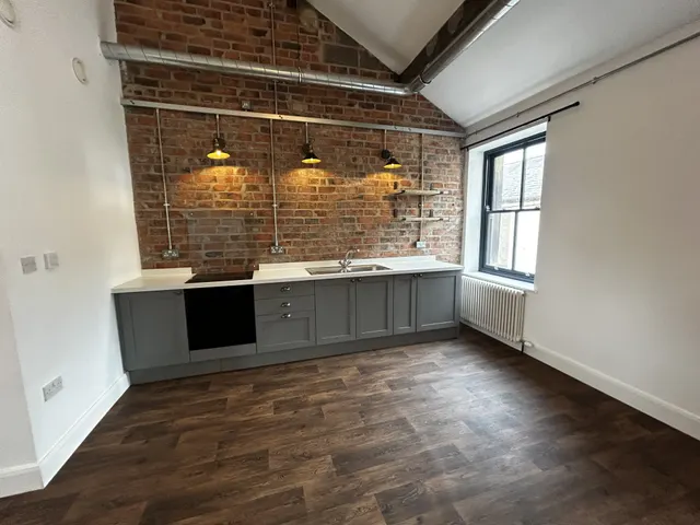 Photo 3 — 4 Stanley Street, Longridge, PR3 3NJ
