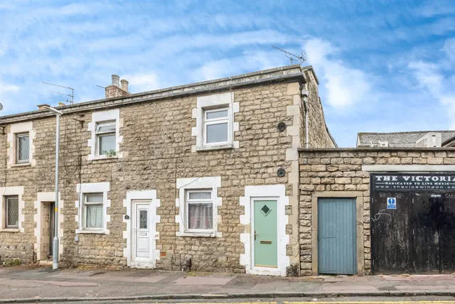 Union Row, Swindon, photo 1