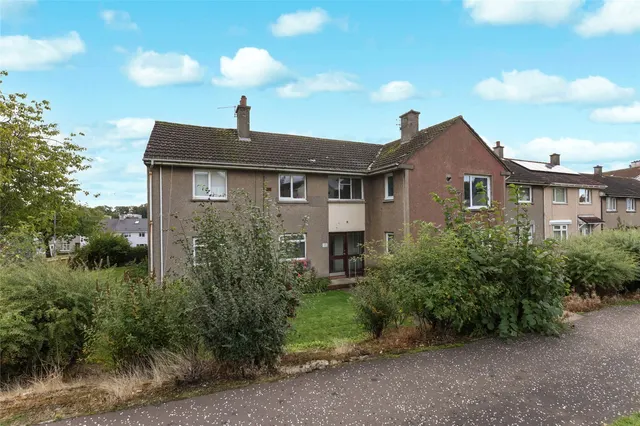 Maxwellton Road, Calderwood, G74, photo 1
