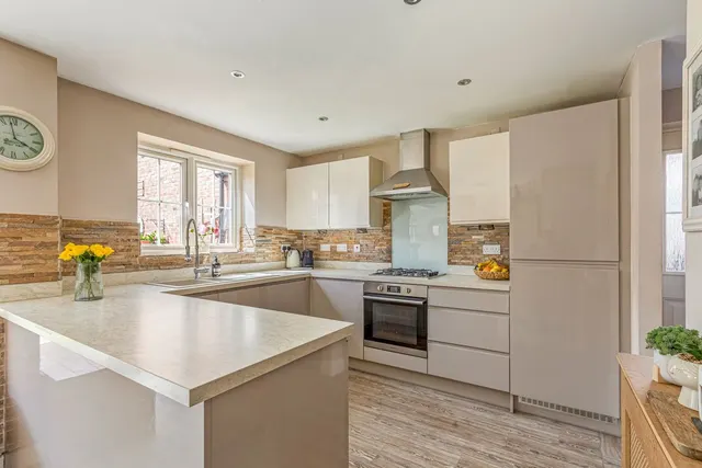 Windlass Drive, Wigston, LE18, photo 3