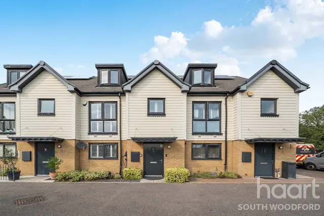 Becket Close, Woodford Green, IG8, photo 1