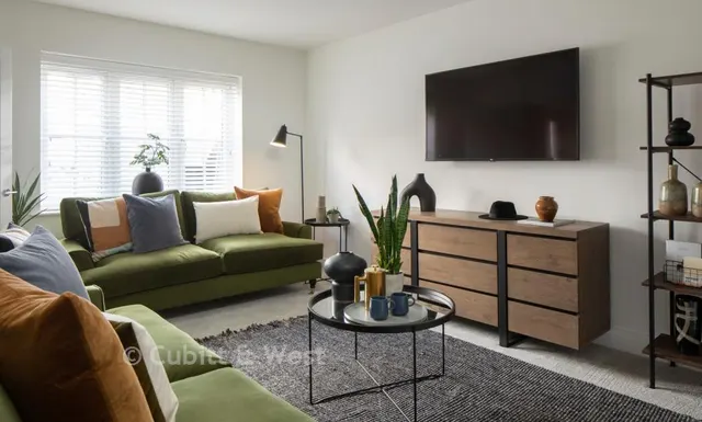 Heather Lane, The Cygnets, BN8, photo 2