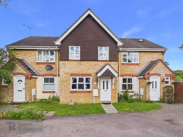 Boleyn Close, Maidenbower, RH10, photo 1