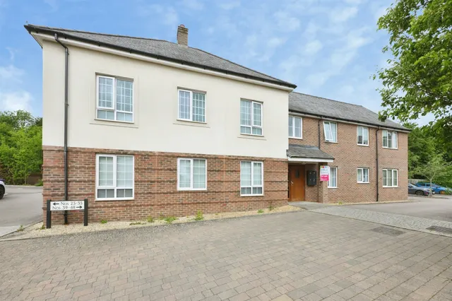 Clements Close, Puckeridge, Ware, photo 1