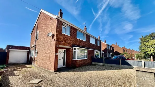 Low Leys Road, Bottesford, photo 1