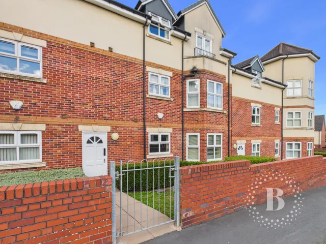 Captain Webb Drive, Dawley, TF4, photo 1