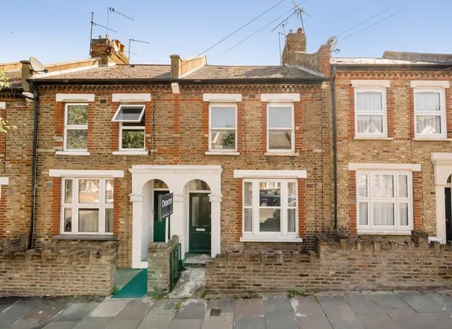 Charlton Road, Harlesden, NW10, photo 1