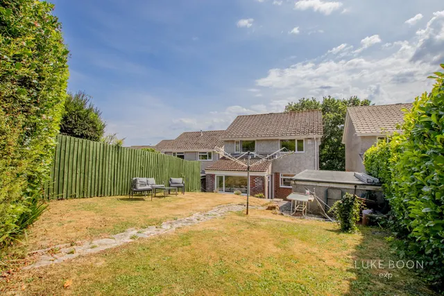 Wardlow Gardens, Crownhill, PL6, photo 3